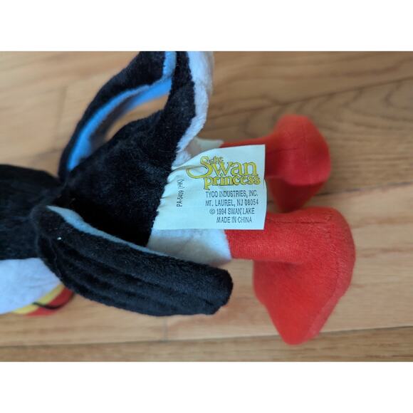 NWOT Puffin Plush From The Swan Princess Odette Tyco 1994 Rare - Picture 4 of 4